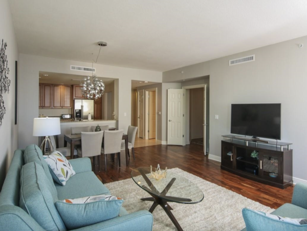 Downtown Sarasota Vacation Rentals Luxury Condo with Skyline Views